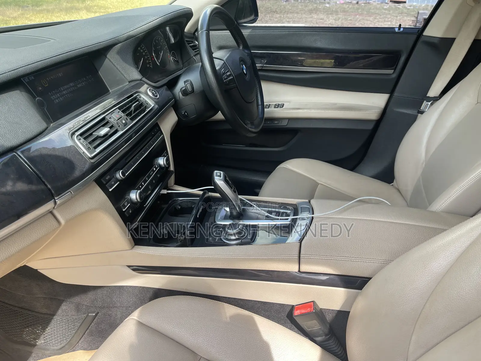 BMW 740 2011 Gray