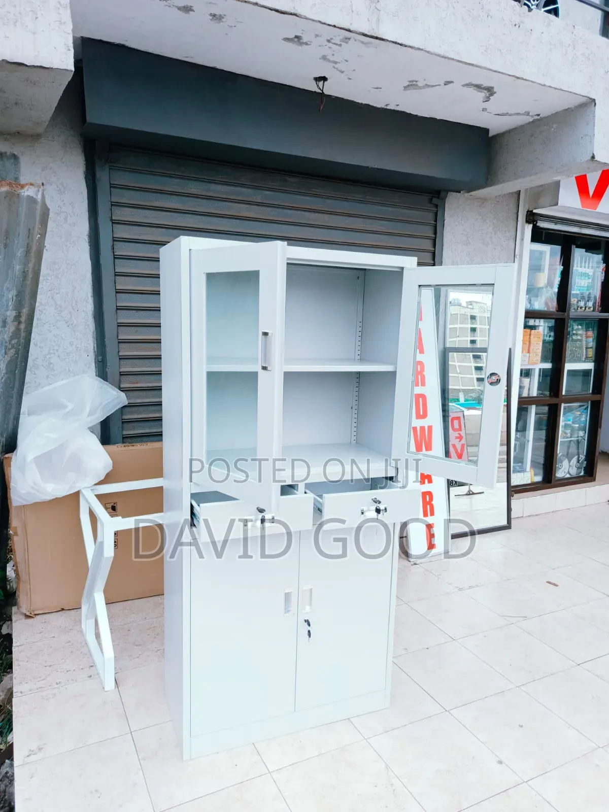 Filling Cabinet With Drowers