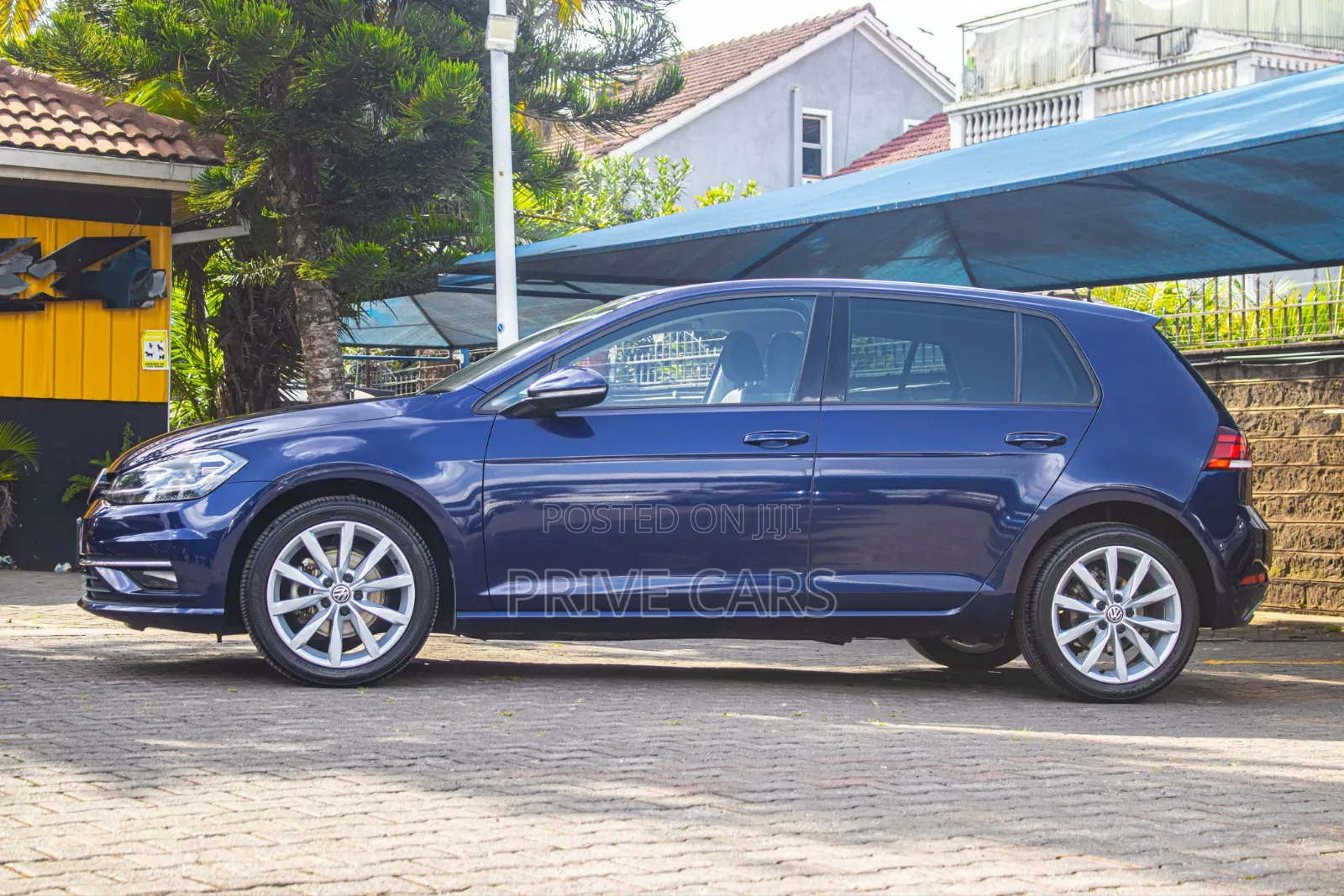 Volkswagen Golf 2019 Blue