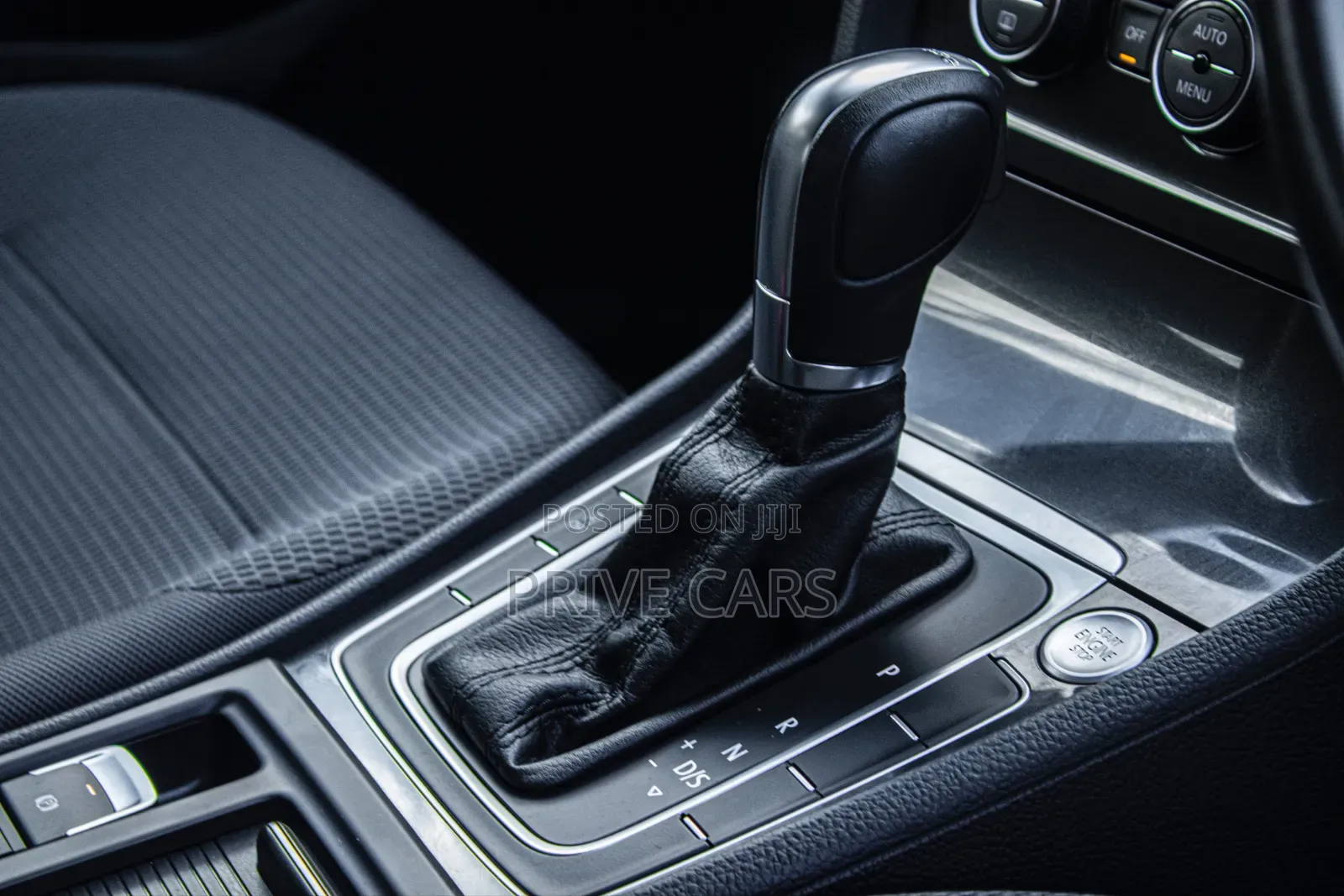 Volkswagen Golf 2019 Blue