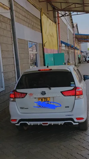 Toyota Corolla Fielder 2015 White