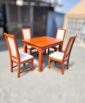 Heritage Oak Lucury 4 Seater Dining Table