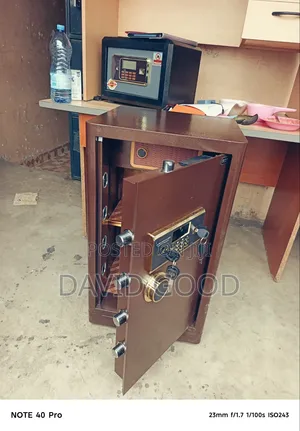 Safe Box 80kgs