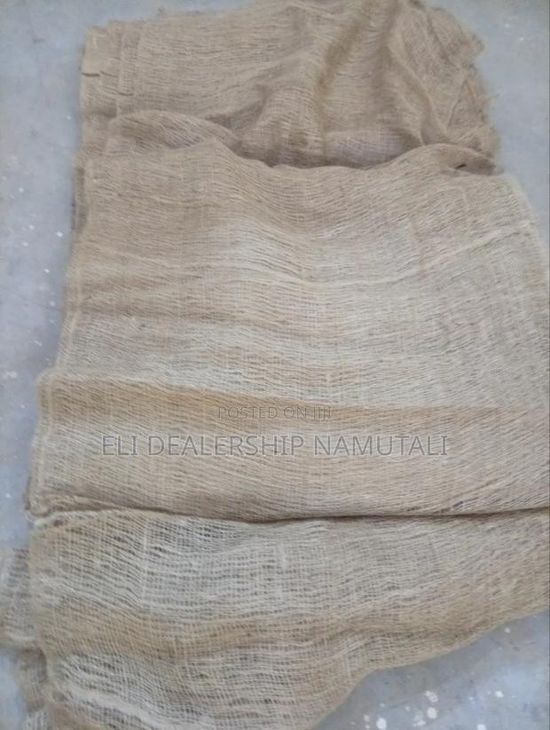 Premium Natural Hessian Fabric – Strong Jute Burlap Roll - thumbnail 2