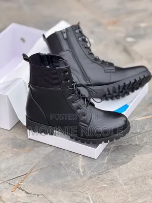 Er Ladies Stylish Official Ankle Boots