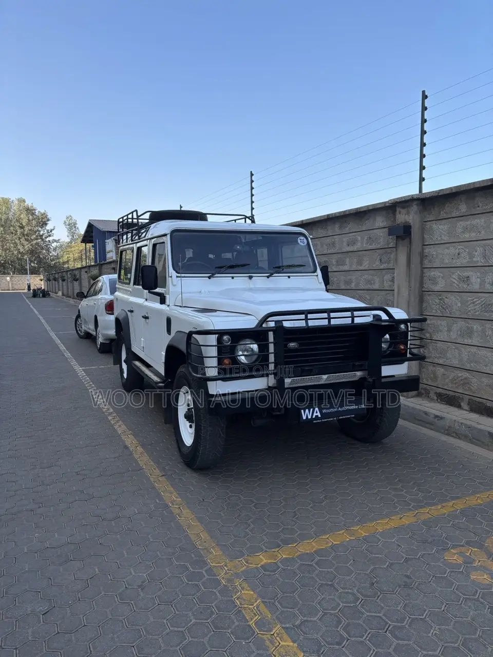 Land Rover Defender 2011 White