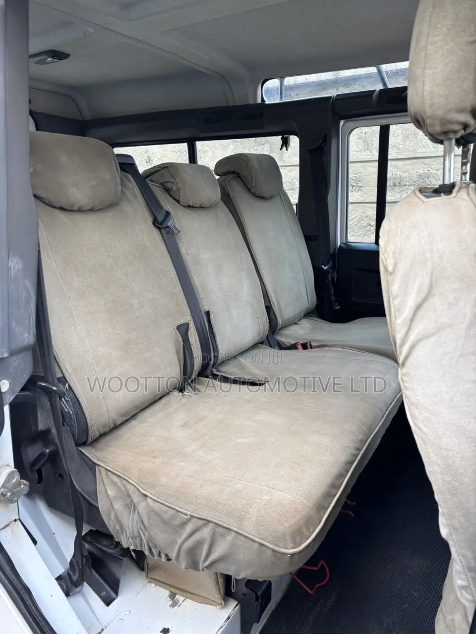 Land Rover Defender 2011 White