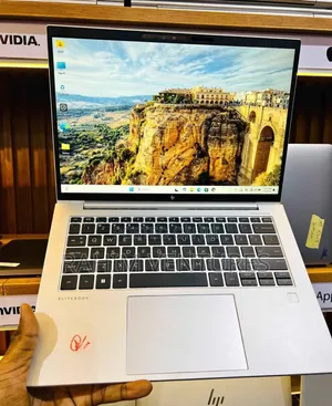 Laptop HP EliteBook 845 G10 8GB AMD Ryzen 7 SSD 256GB