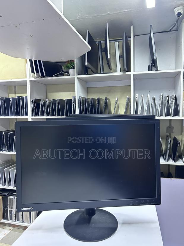 Lenovo Thinkvision - thumbnail 2