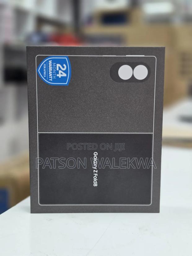 New Samsung Galaxy Z Fold8 256 GB Gray - thumbnail 2