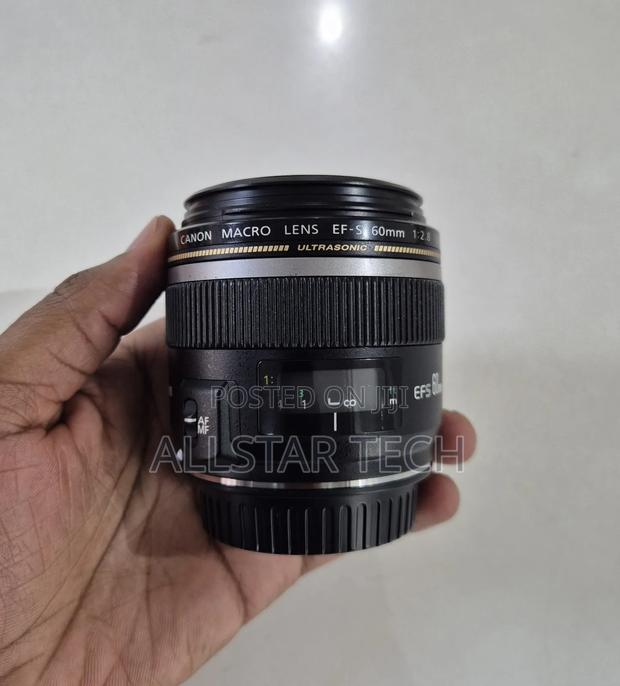 Canon 60mm Efs F2.8 Ultrasonic - thumbnail 3