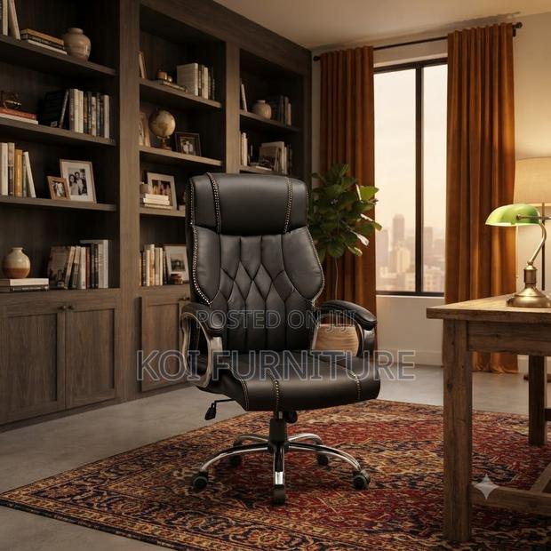 Office Chairs; Strong Leathered Executive Office Seats - thumbnail 4
