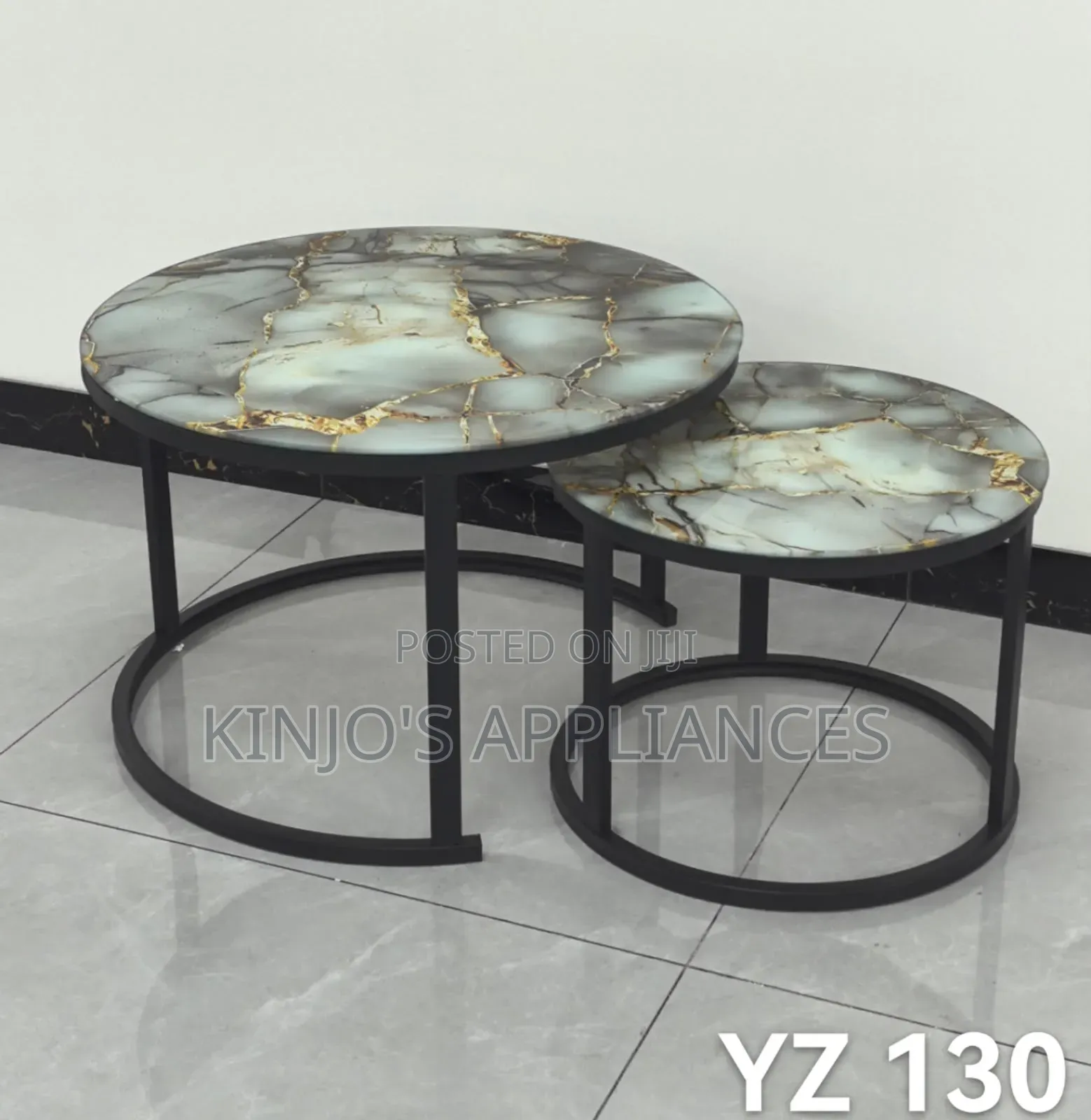 Nesting Coffee Table (Glass Effect)