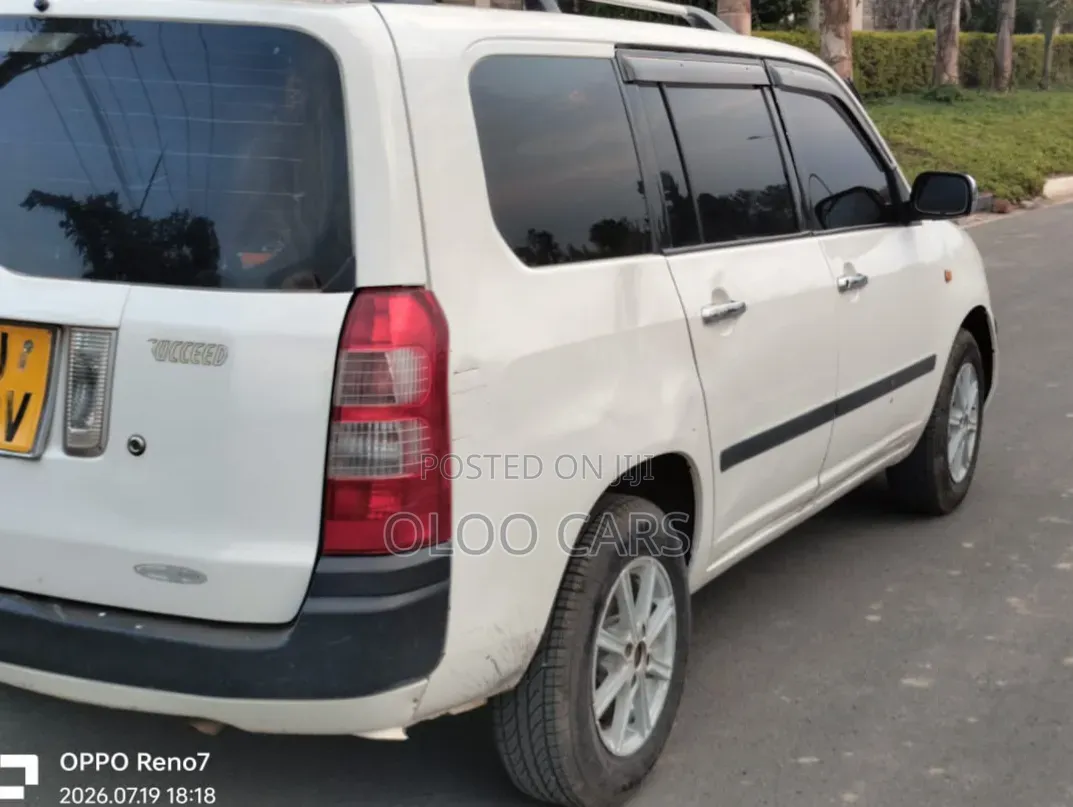 Toyota Succeed 2009 White