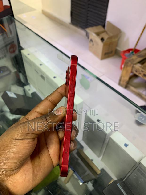 Apple iPhone 13 128 GB Red - thumbnail 3