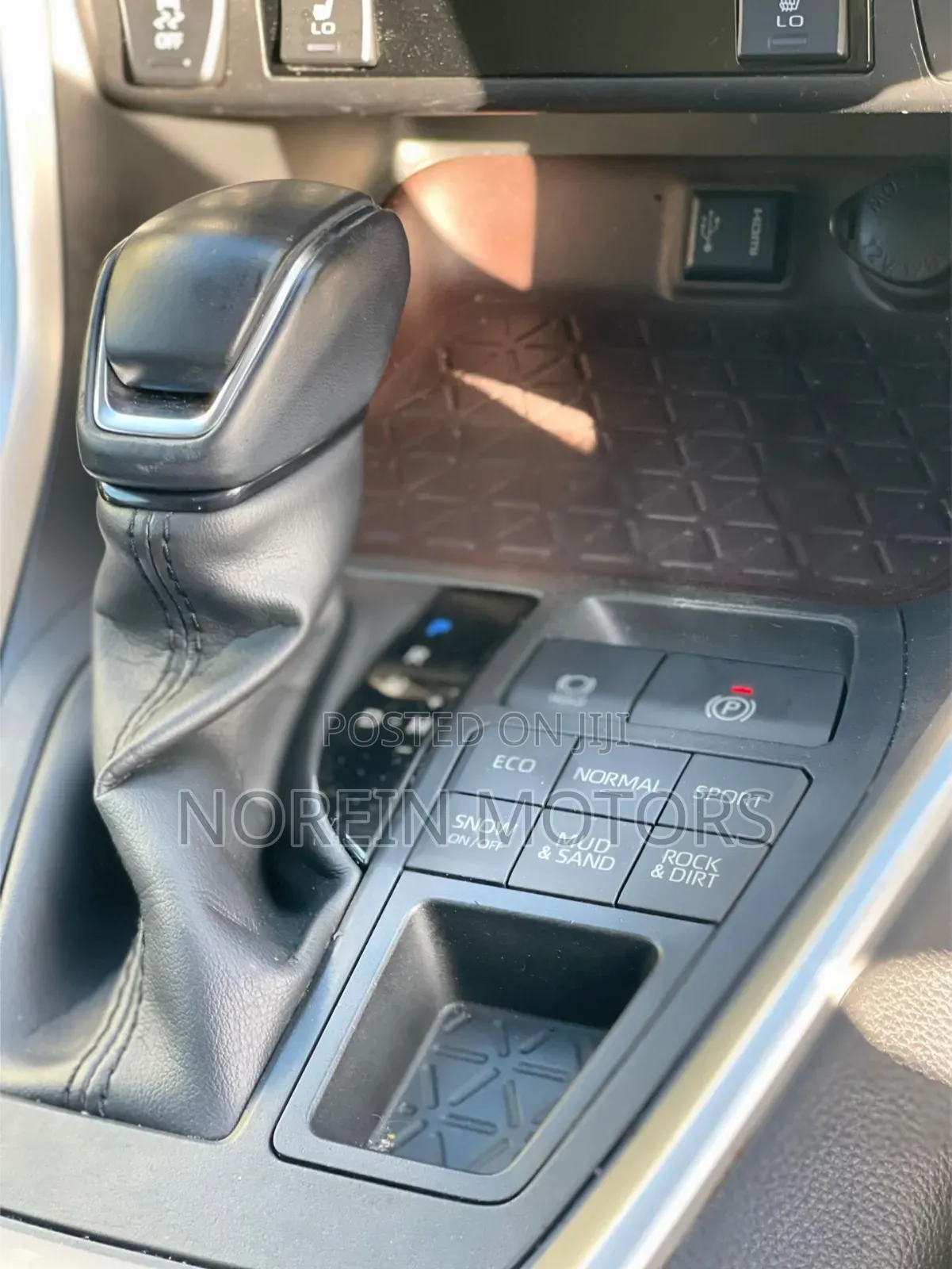 Toyota RAV4 2020 White