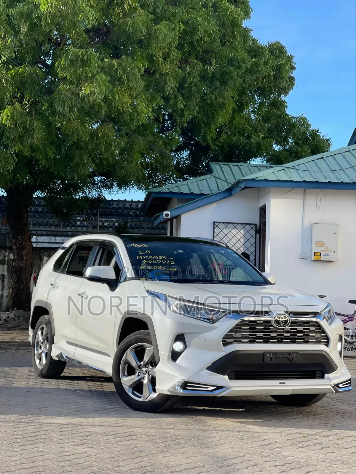 Toyota RAV4 2020 White