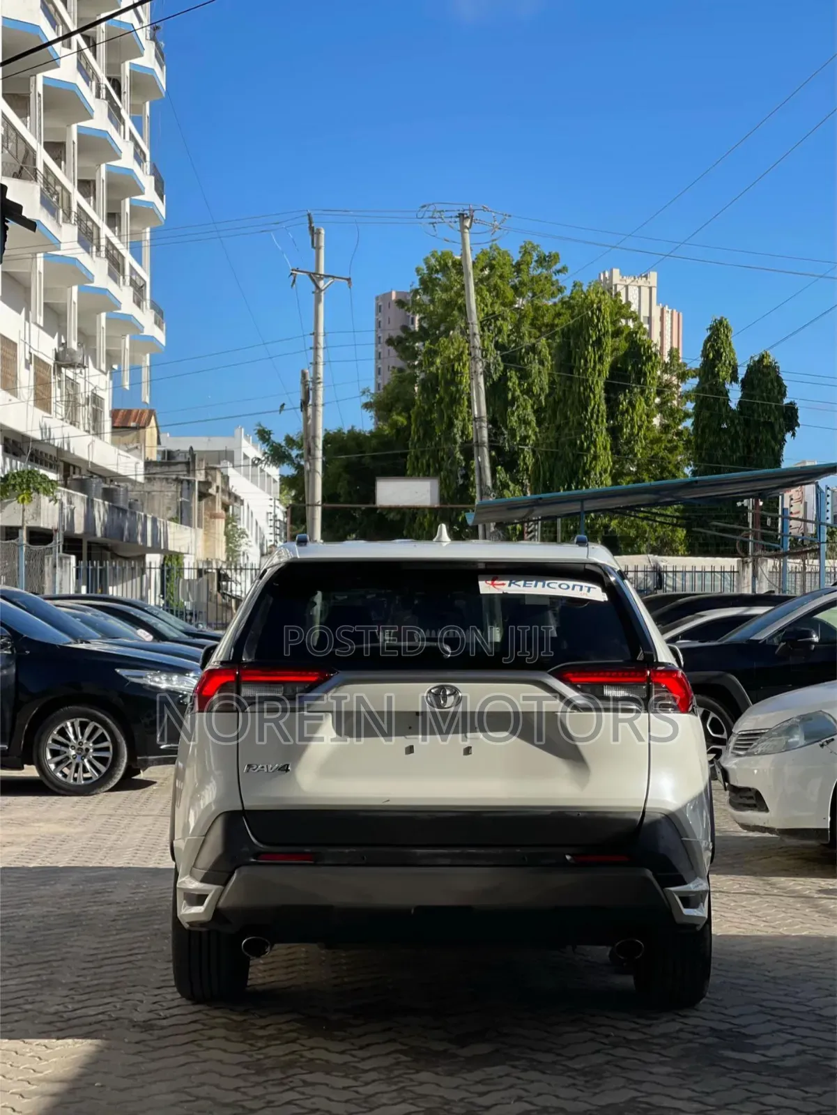 Toyota RAV4 2020 White