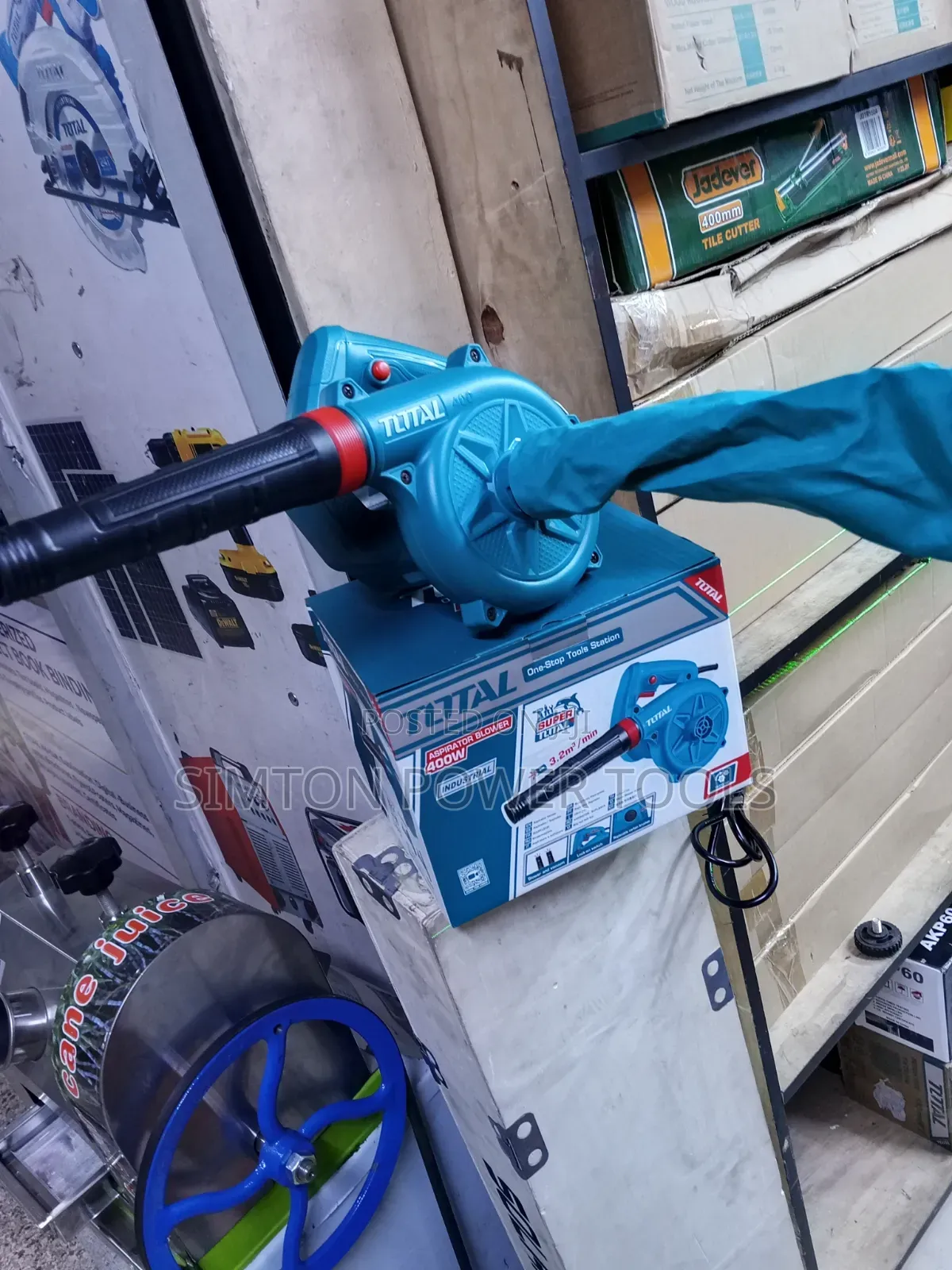 Quality Total Electric Blower 400Watts