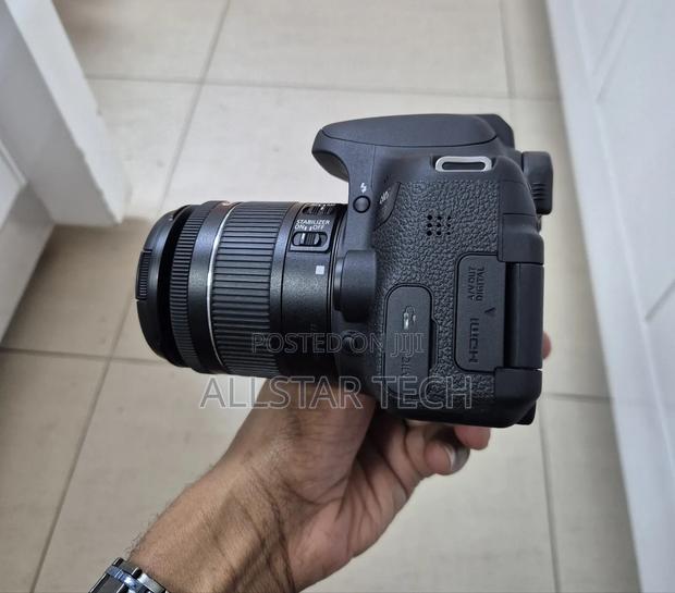 Canon Eos 750D With 18-55mm Kit Lens - main view