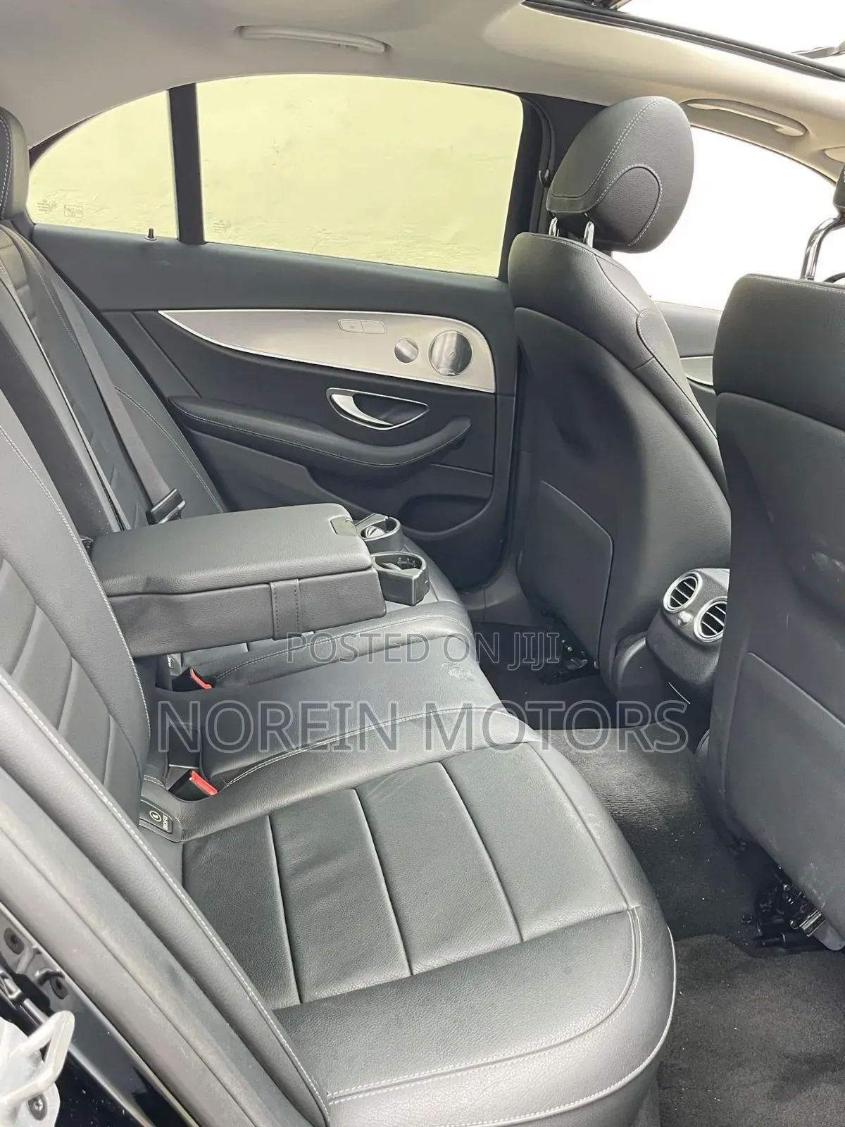 Mercedes-Benz C200 2020 Black