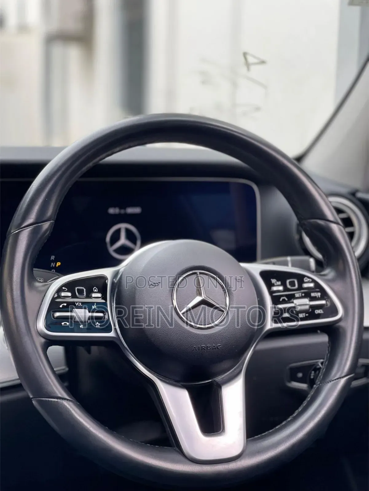 Mercedes-Benz C200 2020 Black