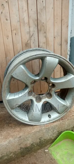 Toyota Prado Rims and Battery