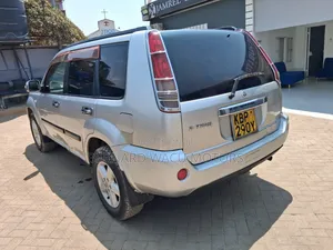 Nissan X-Trail 2004 Silver