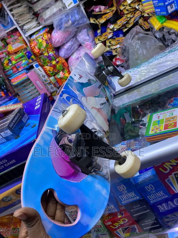 Cartoon Themed Skateboard - thumbnail 2