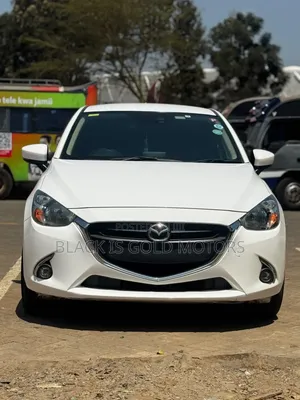 Mazda Demio 2017 White