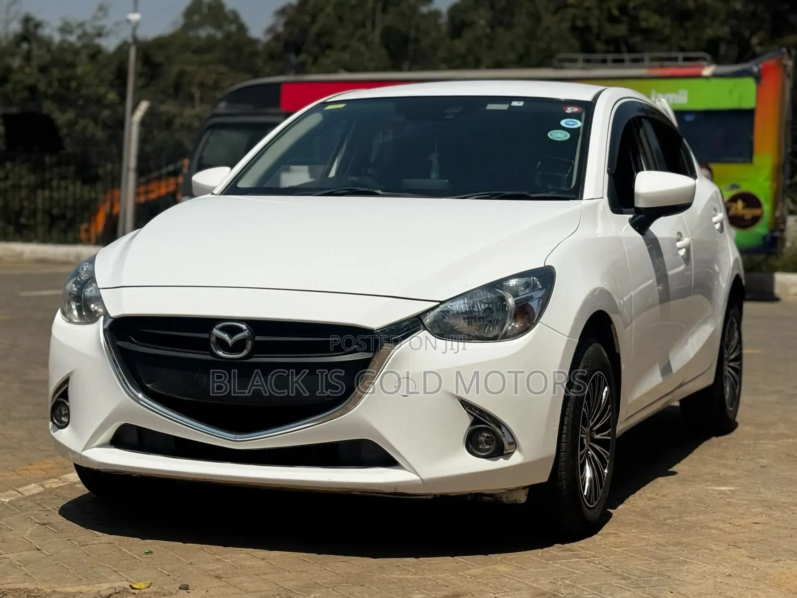 Mazda Demio 2017 White
