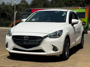 Mazda Demio 2017 White