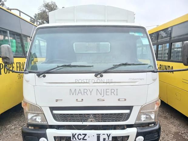 Mitsubishi Canter Box Body 2019 Model - thumbnail 2