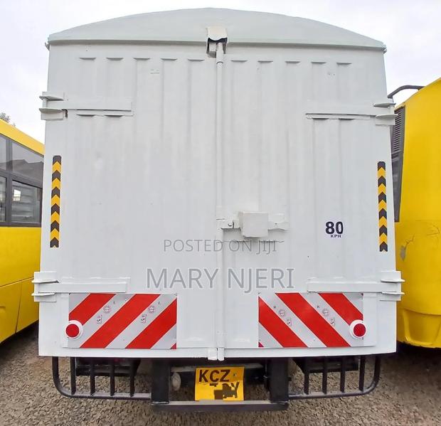 Mitsubishi Canter Box Body 2019 Model - thumbnail 5