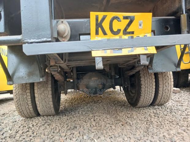 Mitsubishi Canter Box Body 2019 Model - thumbnail 6