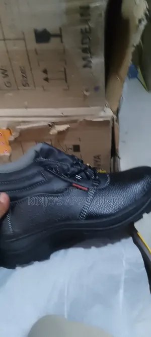 Safety Boots 36 to 46 All Sizes Are Available