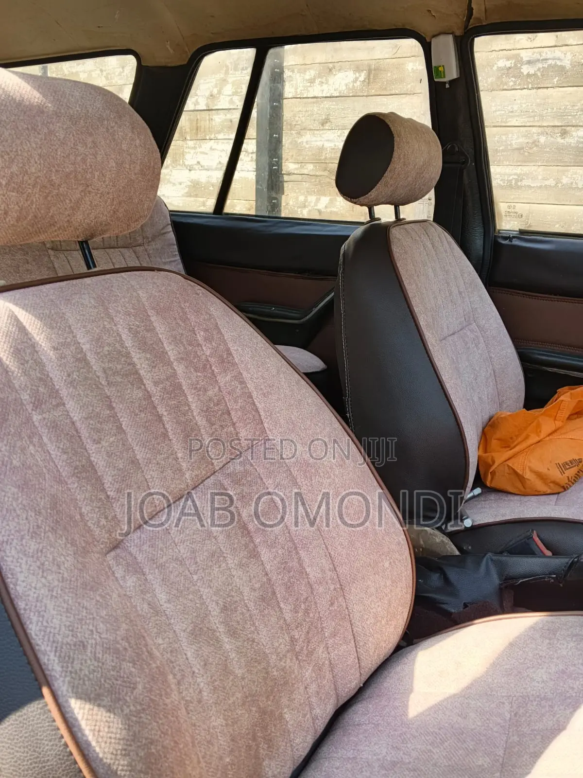 Peugeot 504 2000 Beige