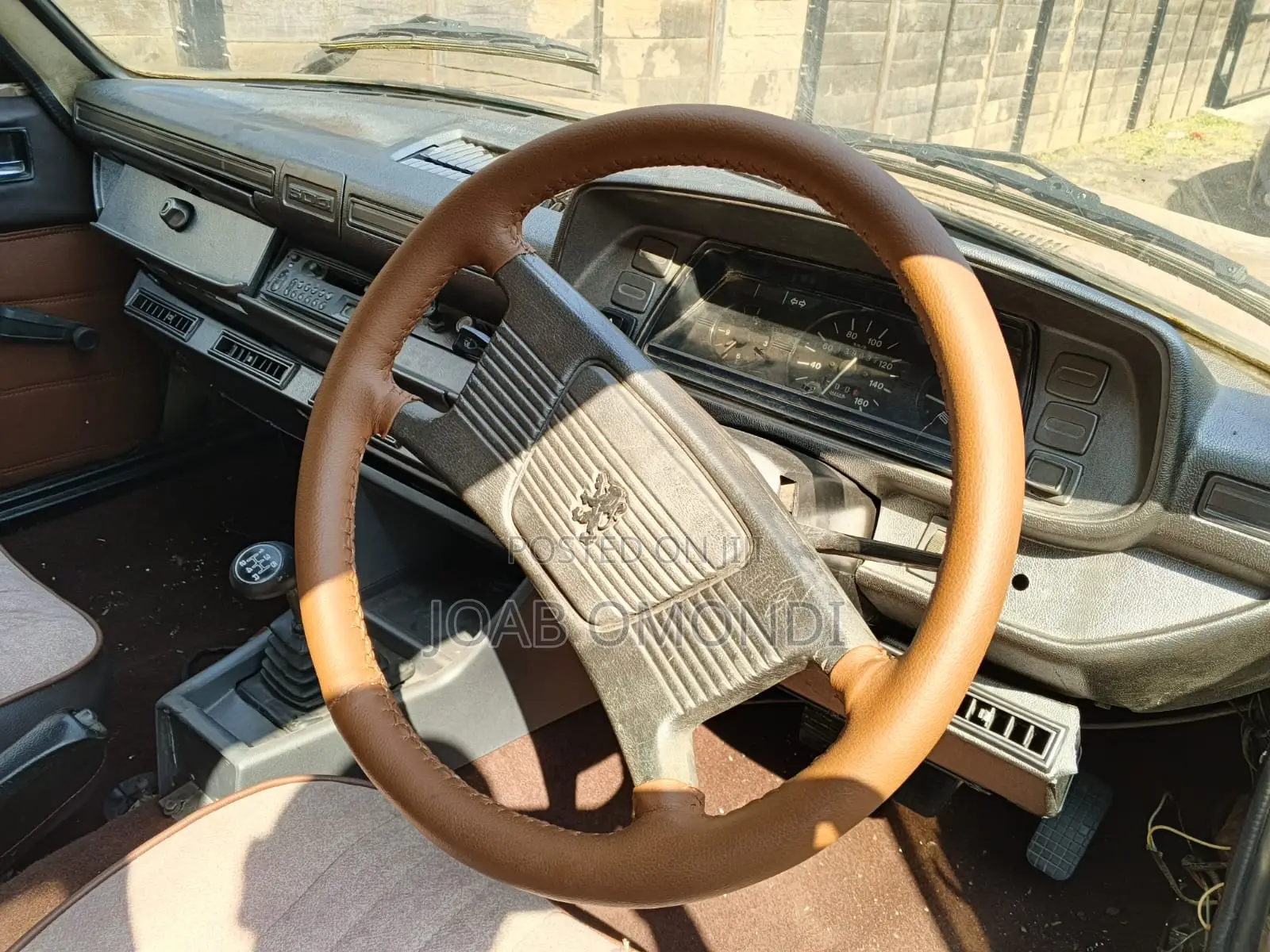 Peugeot 504 2000 Beige