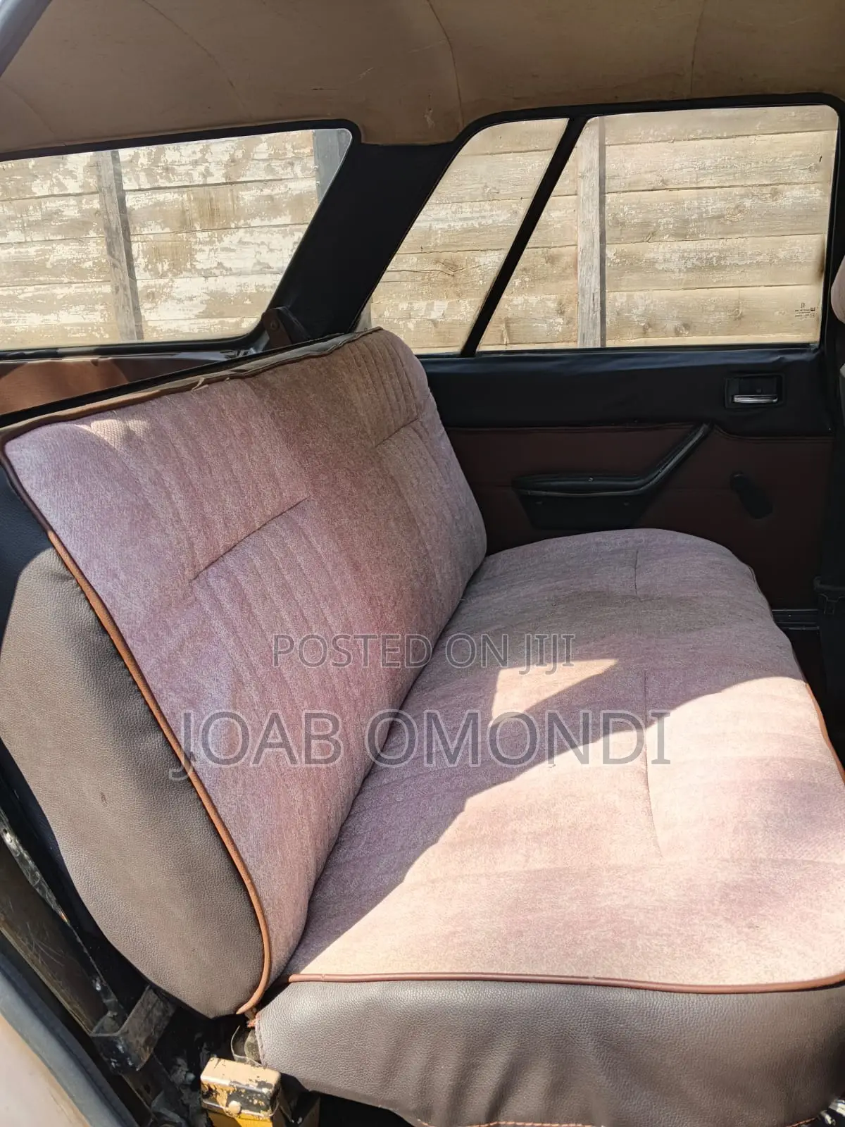 Peugeot 504 2000 Beige