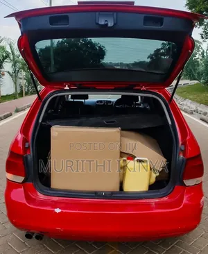 Volkswagen Golf 2011 Red