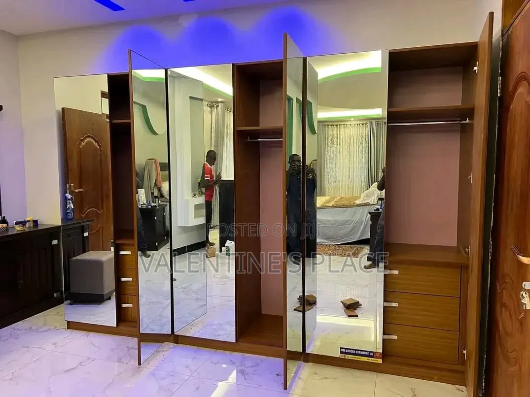 Wardrobe Wardrobe