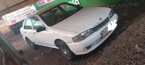 Nissan Sunny 2001 White