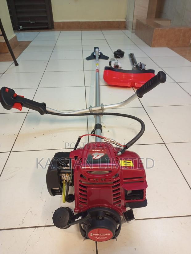 4-in-1 4-Stroke - Brush Cutter, Pruner Chainsaw Grass Trimmer - thumbnail 2