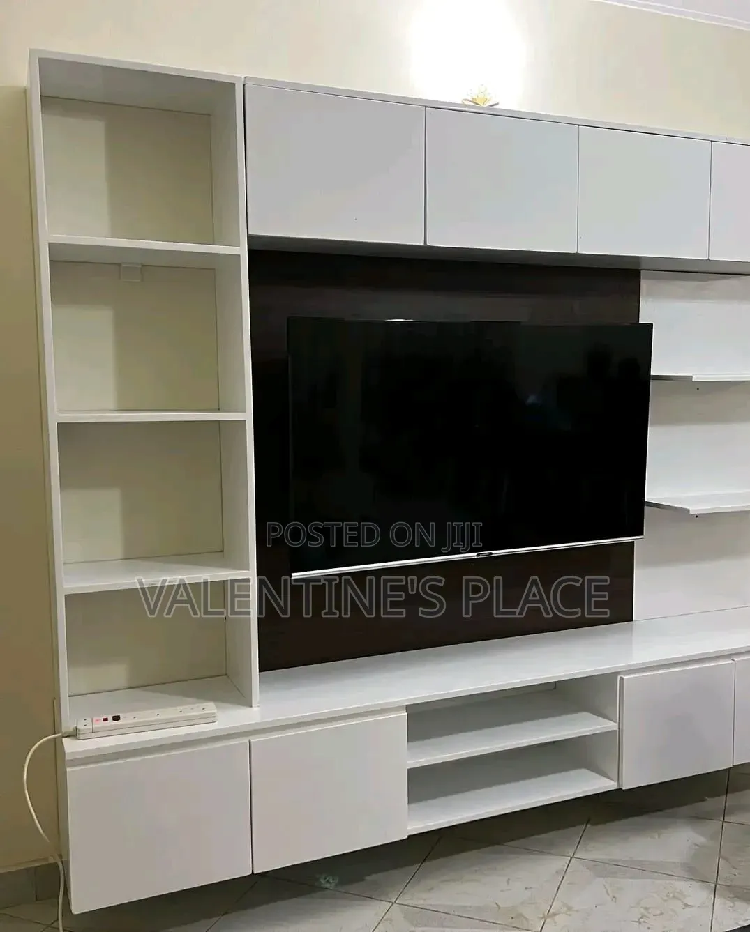 Wall TV Unit. Wall TV Unit