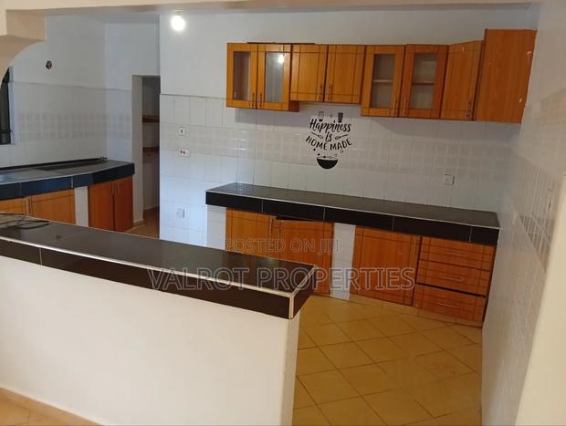 4bdrm Bungalow in Nkoroi for sale - thumbnail 4
