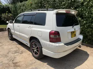 Toyota Kluger 2005 White