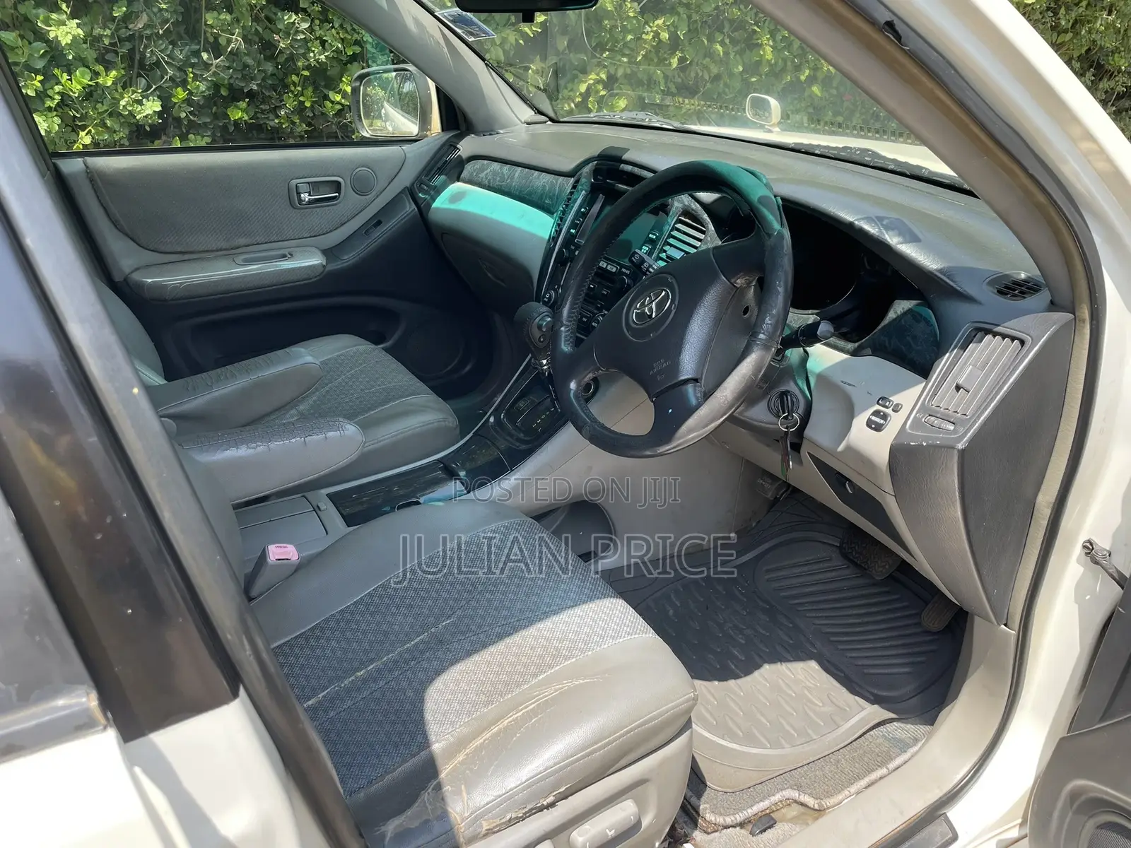 Toyota Kluger 2005 White