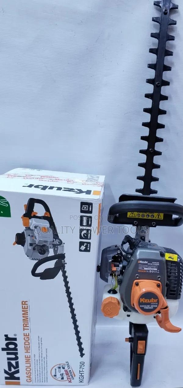 Kzubr KGHT-750 Gasoline Hedge Trimmer.