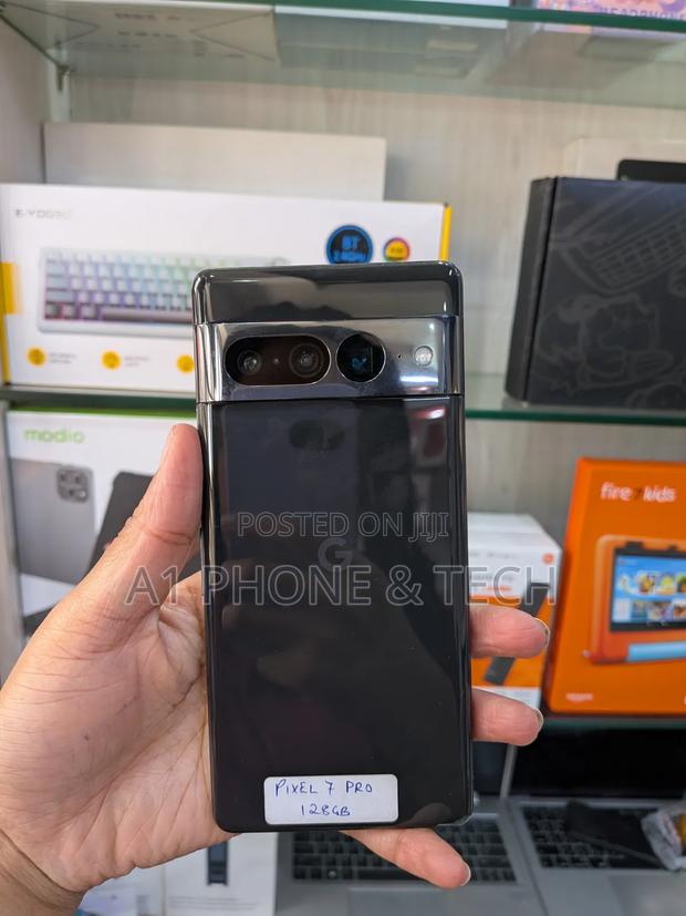 Google Pixel 7 Pro 128 GB Black - thumbnail 2
