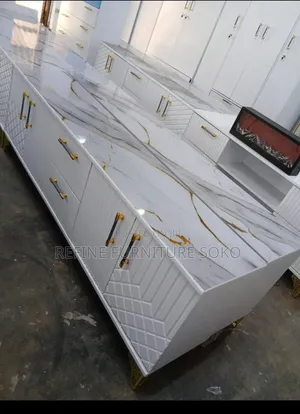 Morden TV Stand With Enough Storage